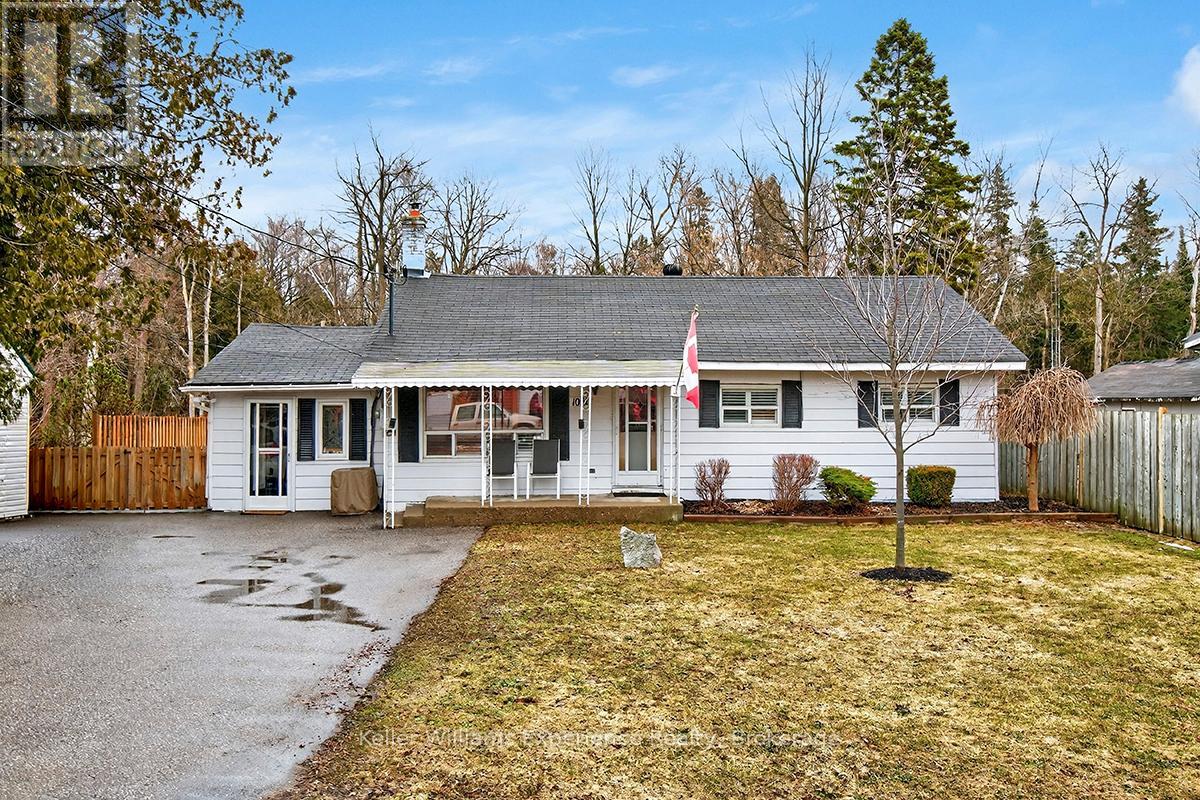 1031 FERRIER AVENUE, Innisfil, Ontario