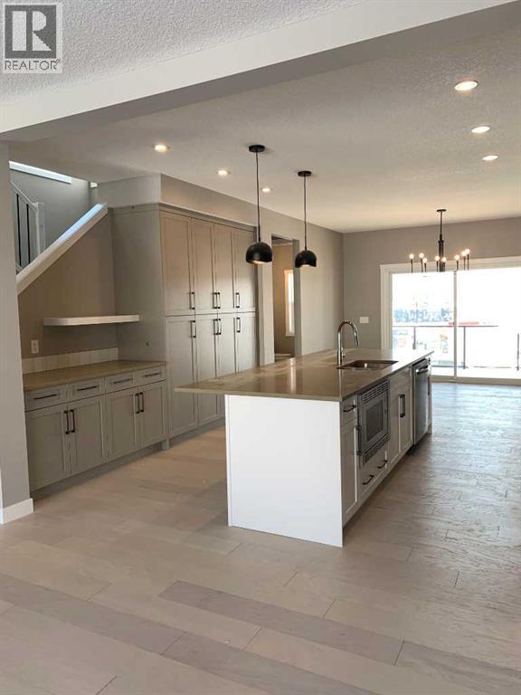 160 Crimson Ridge Place Nw, Calgary, Alberta  T3L 0K4 - Photo 5 - A2276828