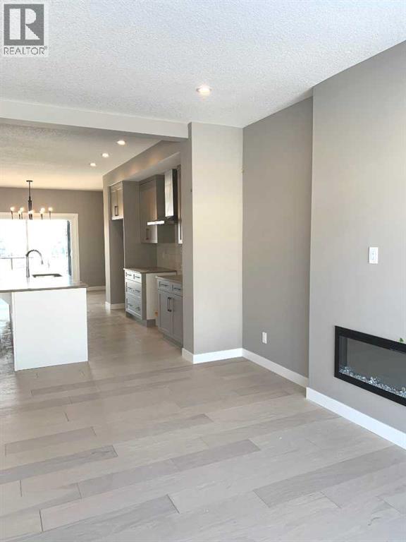 160 Crimson Ridge Place Nw, Calgary, Alberta  T3L 0K4 - Photo 7 - A2276828