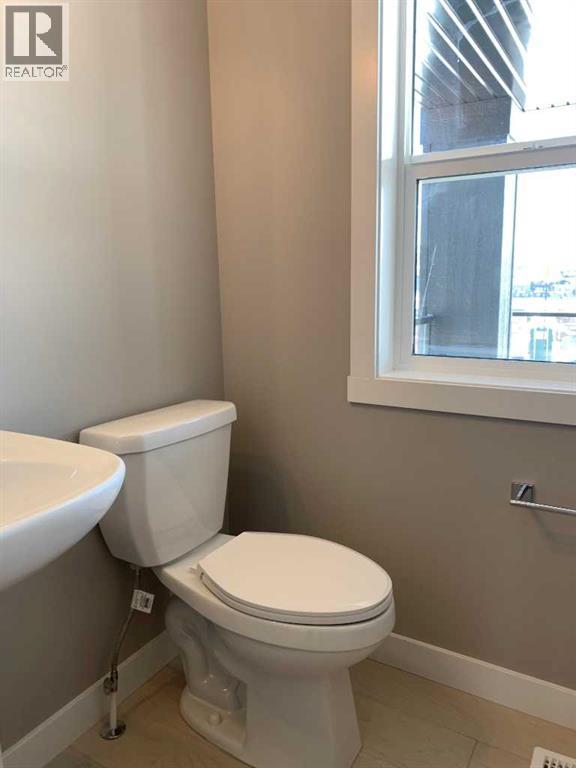 160 Crimson Ridge Place Nw, Calgary, Alberta  T3L 0K4 - Photo 12 - A2276828