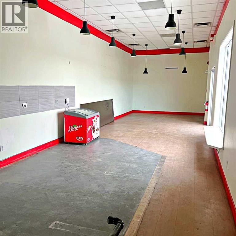 10023 Macdonald Avenue, Fort Mcmurray, Alberta  T9H 1S9 - Photo 3 - A2272754