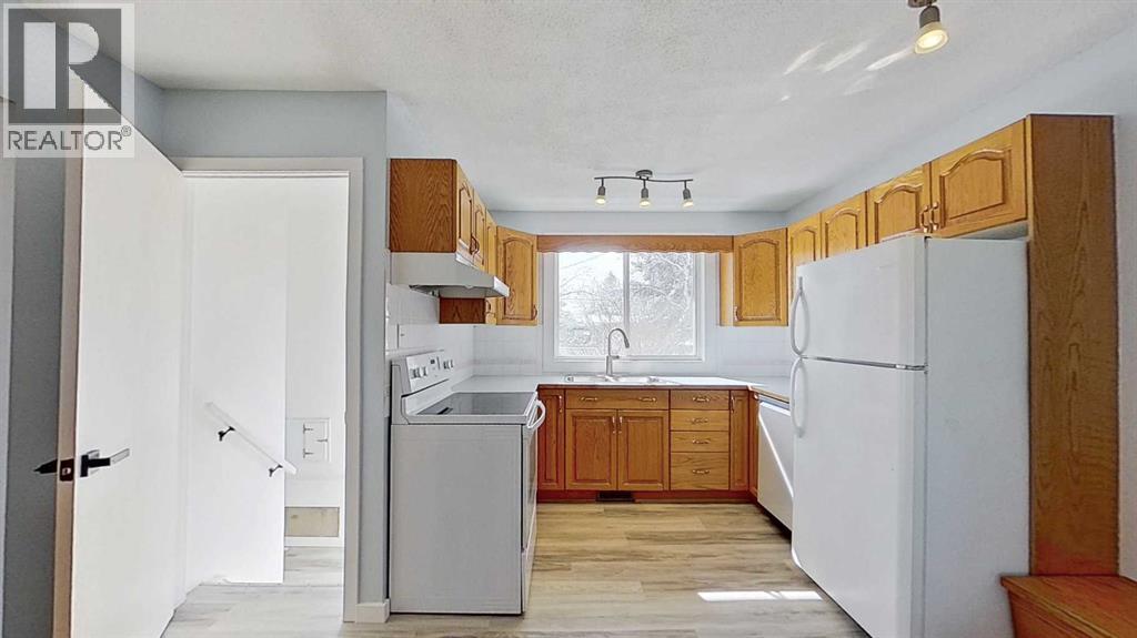 2109 17 Avenue, Didsbury, Alberta  T0M 0W0 - Photo 6 - A2296664