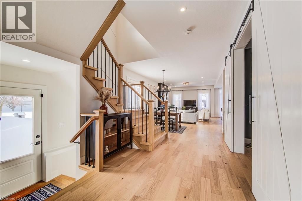 338 Snyders Road E, Baden, Ontario  N3A 2V5 - Photo 5 - 40802255