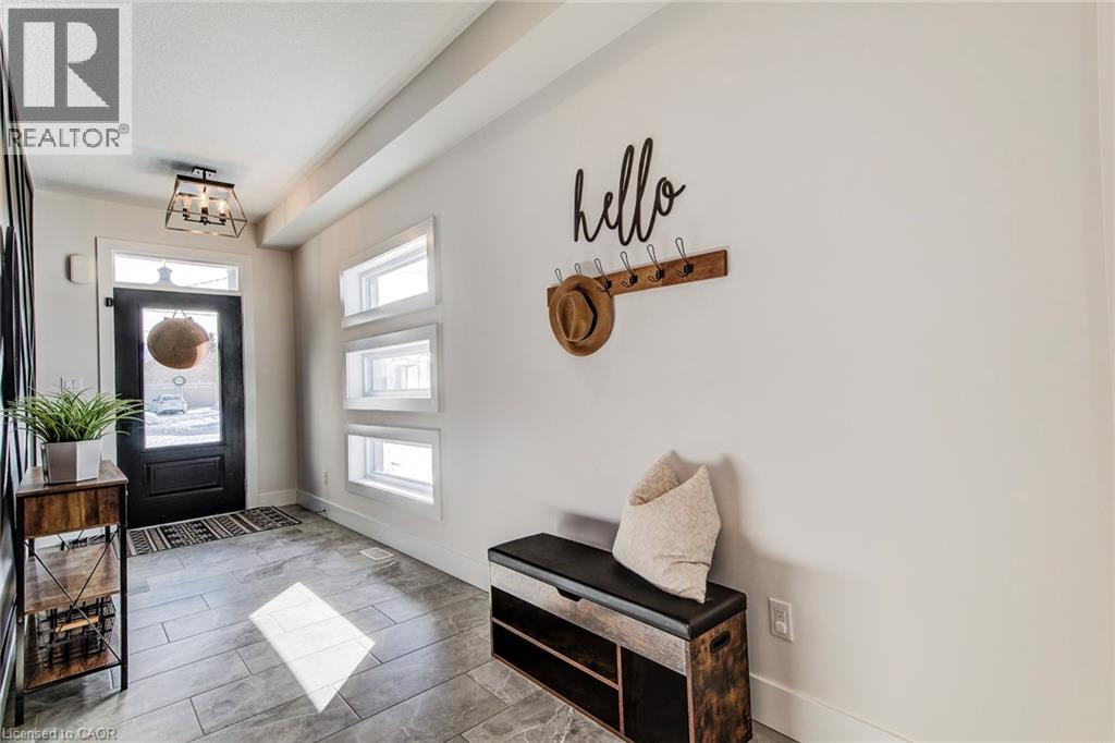 338 Snyders Road E, Baden, Ontario  N3A 2V5 - Photo 4 - 40802255