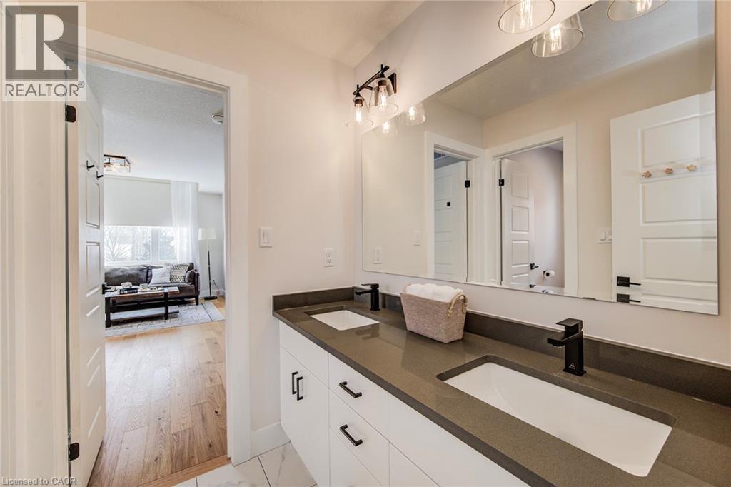 338 Snyders Road E, Baden, Ontario  N3A 2V5 - Photo 33 - 40802255