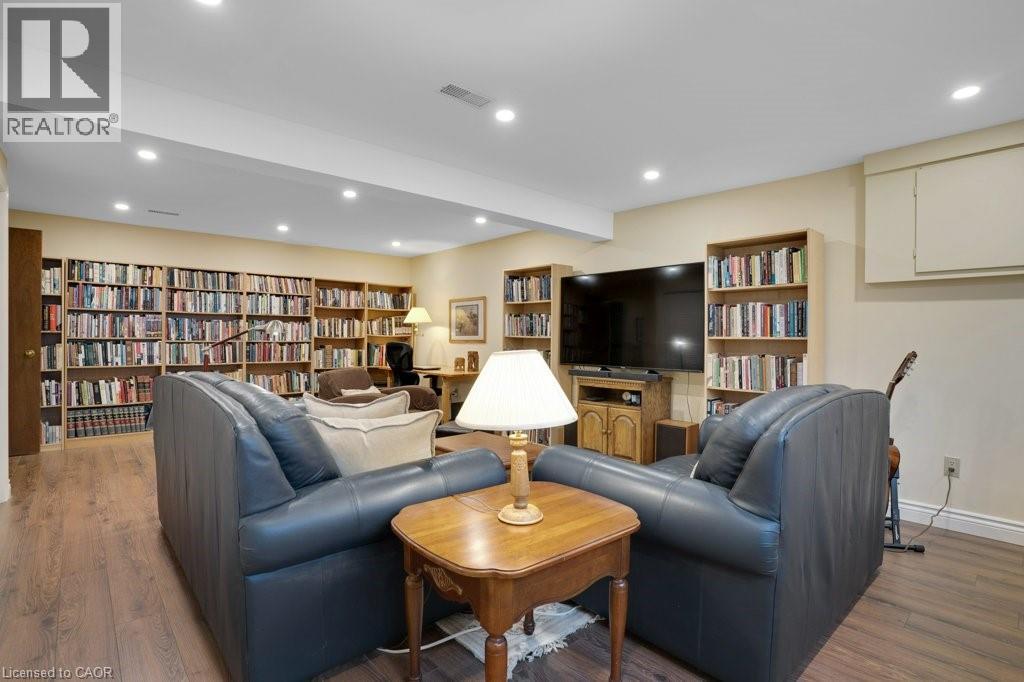 604 White Oak Drive, Cambridge, Ontario  N1S 4J6 - Photo 34 - 40806953