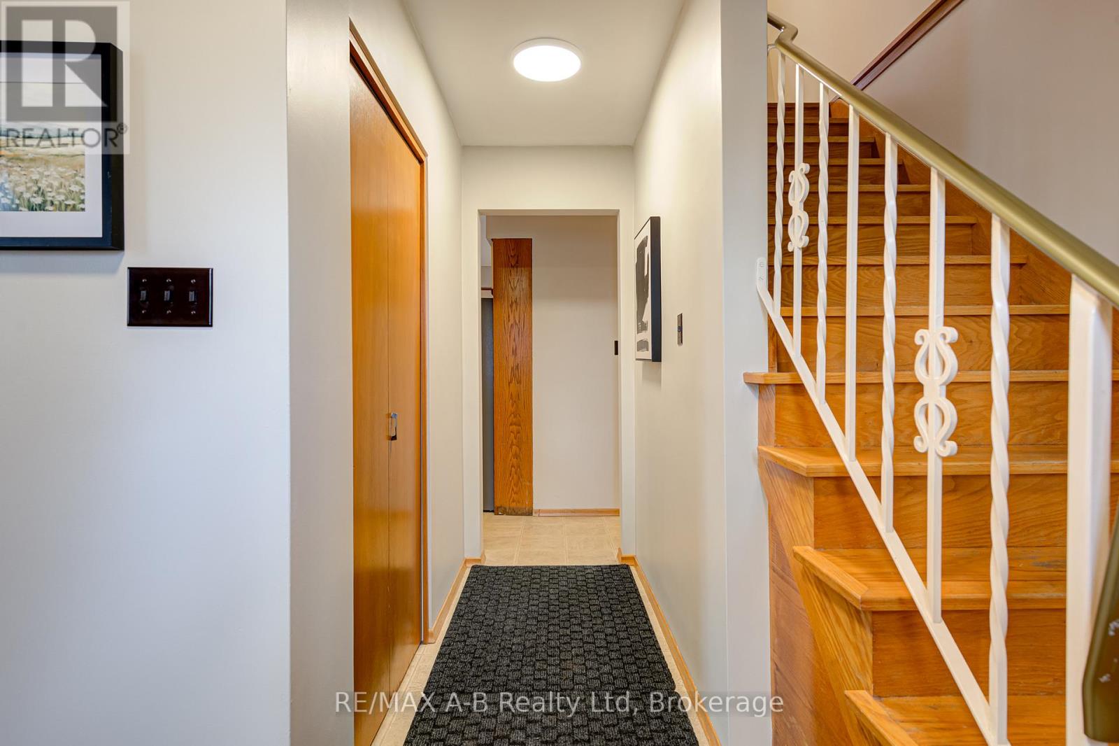 90 Windemere Crescent, Stratford, Ontario  N5A 6B1 - Photo 25 - X12938804