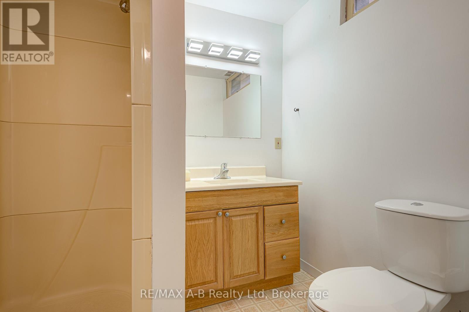 90 Windemere Crescent, Stratford, Ontario  N5A 6B1 - Photo 43 - X12938804