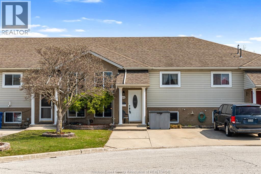 MLS# 26006597: 1429 MICKAILA CRESCENT, Tecumseh, Canada