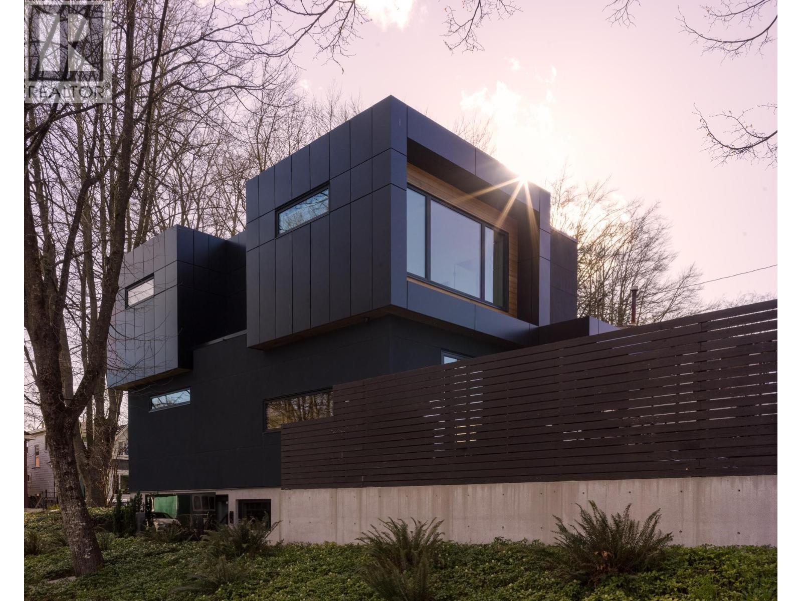 91 E 40TH AVENUE, Vancouver, British Columbia