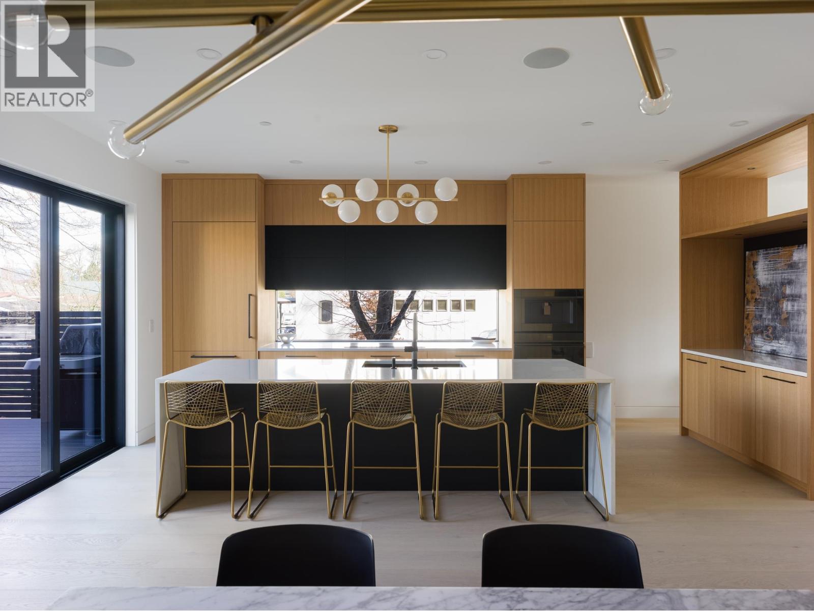 91 E 40th Avenue, Vancouver, British Columbia  V5W 1L3 - Photo 9 - R3105205