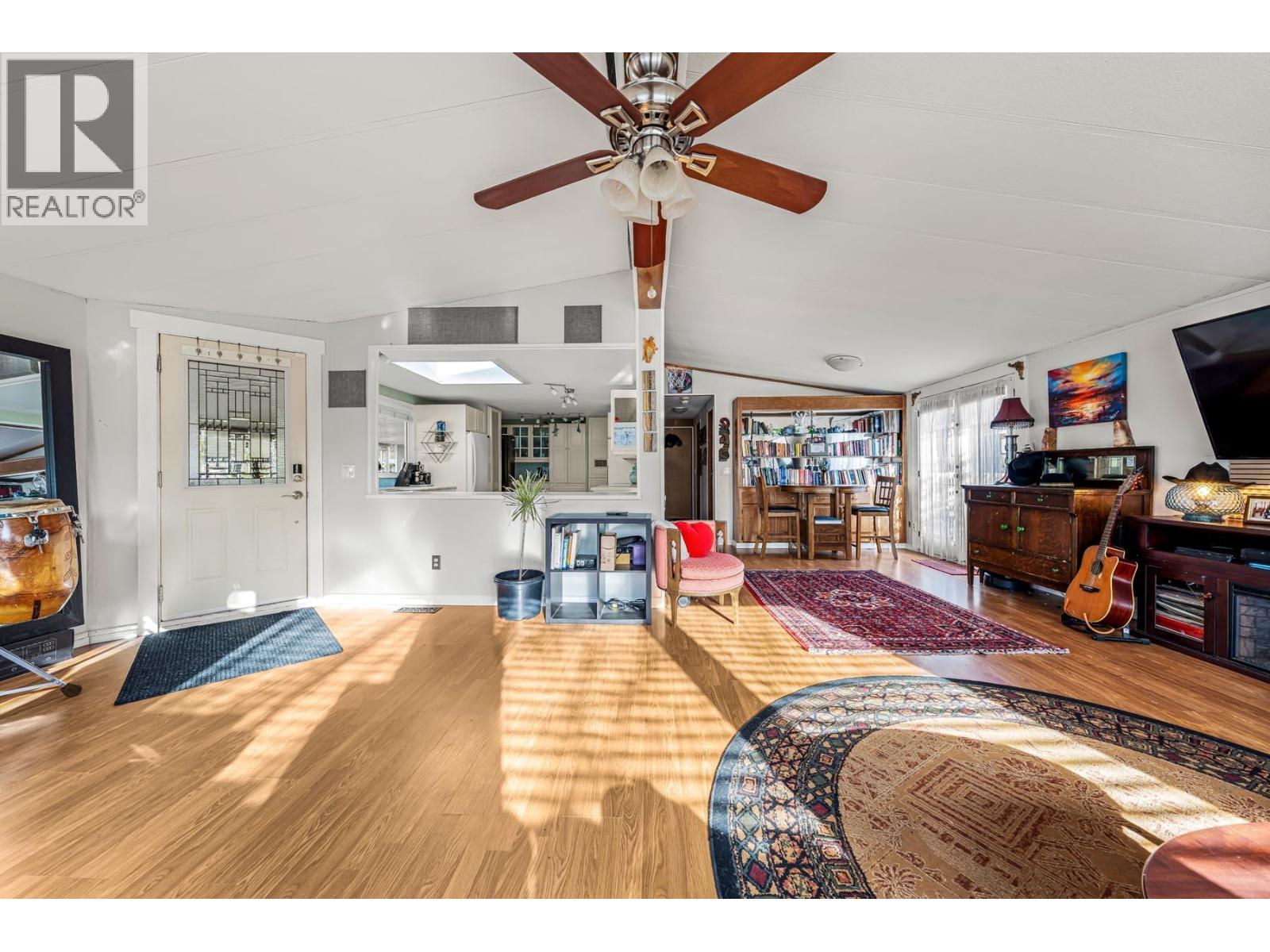 31 145 King Edward Street, Coquitlam, British Columbia  V3K 6L2 - Photo 8 - R3105245