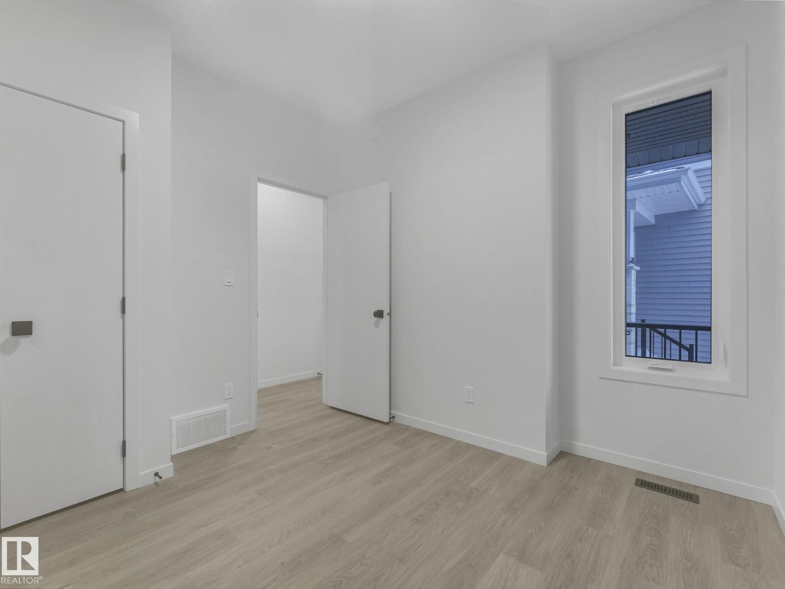 2203 158 St Sw, Edmonton, Alberta  T6W 5P5 - Photo 2 - E4479804