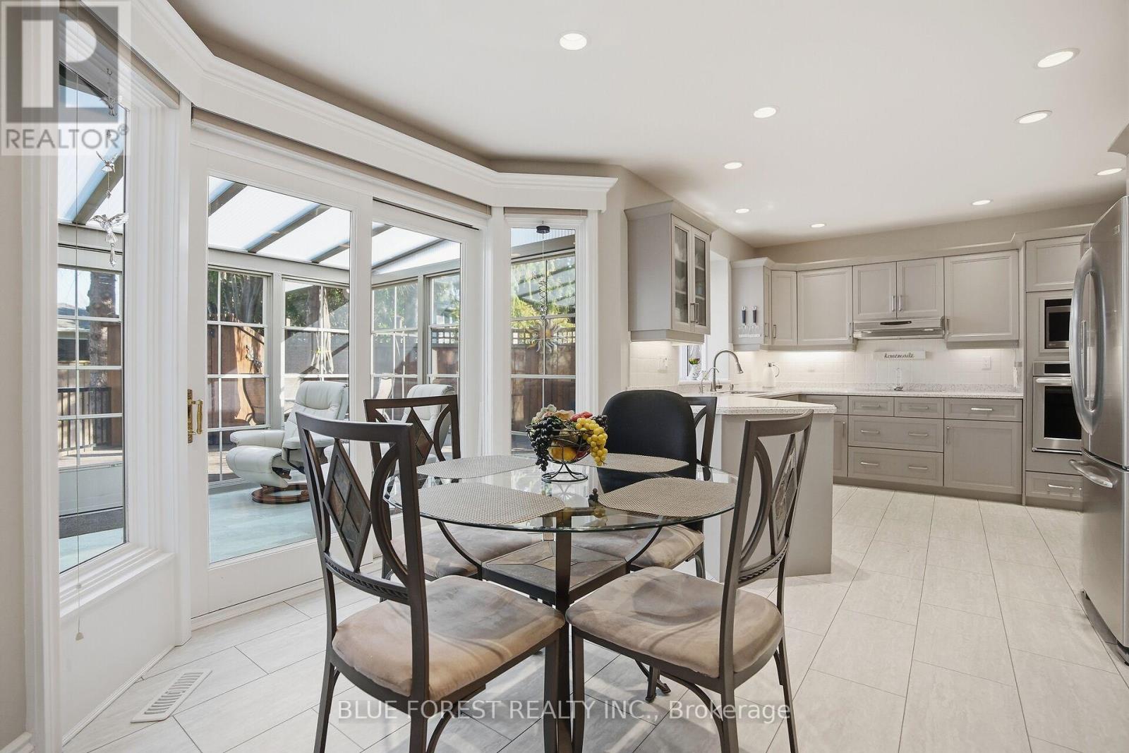 18 Shady Lane, London North, Ontario  N5X 3N8 - Photo 13 - X12938882