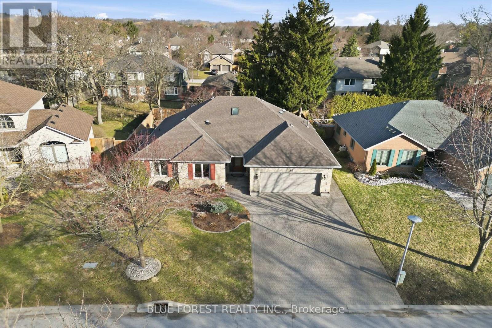 18 Shady Lane, London North, Ontario  N5X 3N8 - Photo 3 - X12938882