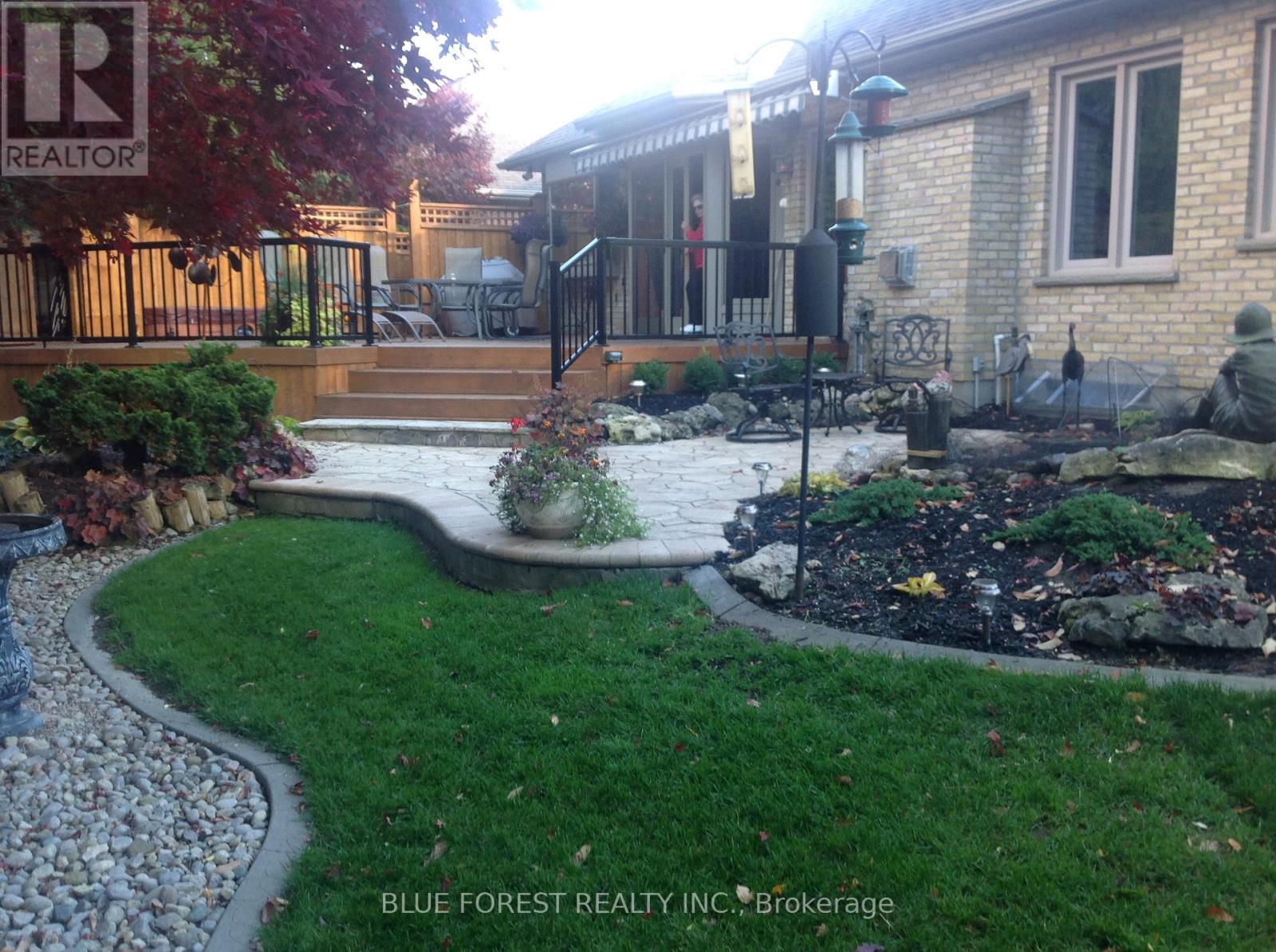 18 Shady Lane, London North, Ontario  N5X 3N8 - Photo 39 - X12938882