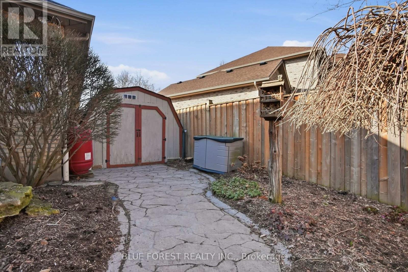 18 Shady Lane, London North, Ontario  N5X 3N8 - Photo 44 - X12938882