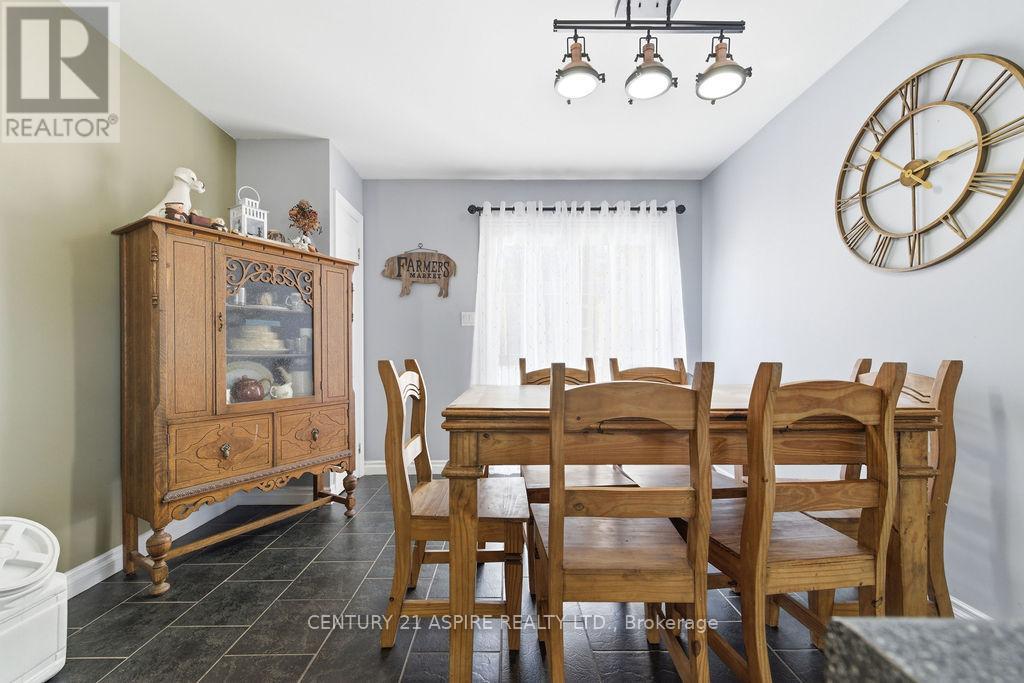 45 Brumm Road, Petawawa, Ontario  K8A 7G6 - Photo 23 - X12938874