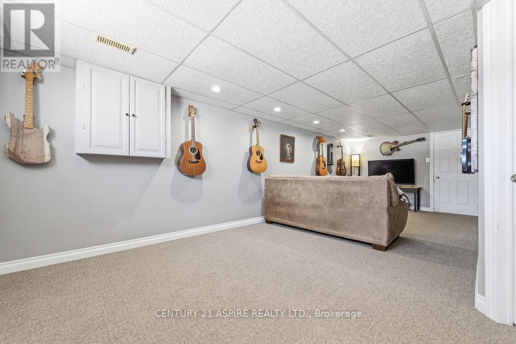 45 Brumm Road, Petawawa, Ontario  K8A 7G6 - Photo 26 - X12938874