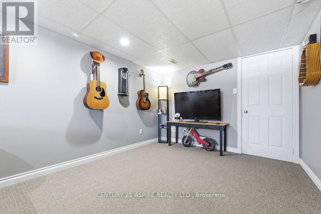 45 Brumm Road, Petawawa, Ontario  K8A 7G6 - Photo 27 - X12938874