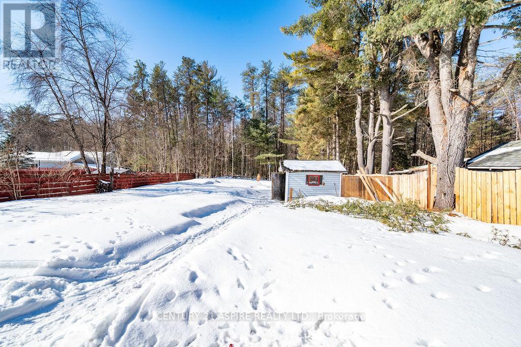 45 Brumm Road, Petawawa, Ontario  K8A 7G6 - Photo 38 - X12938874
