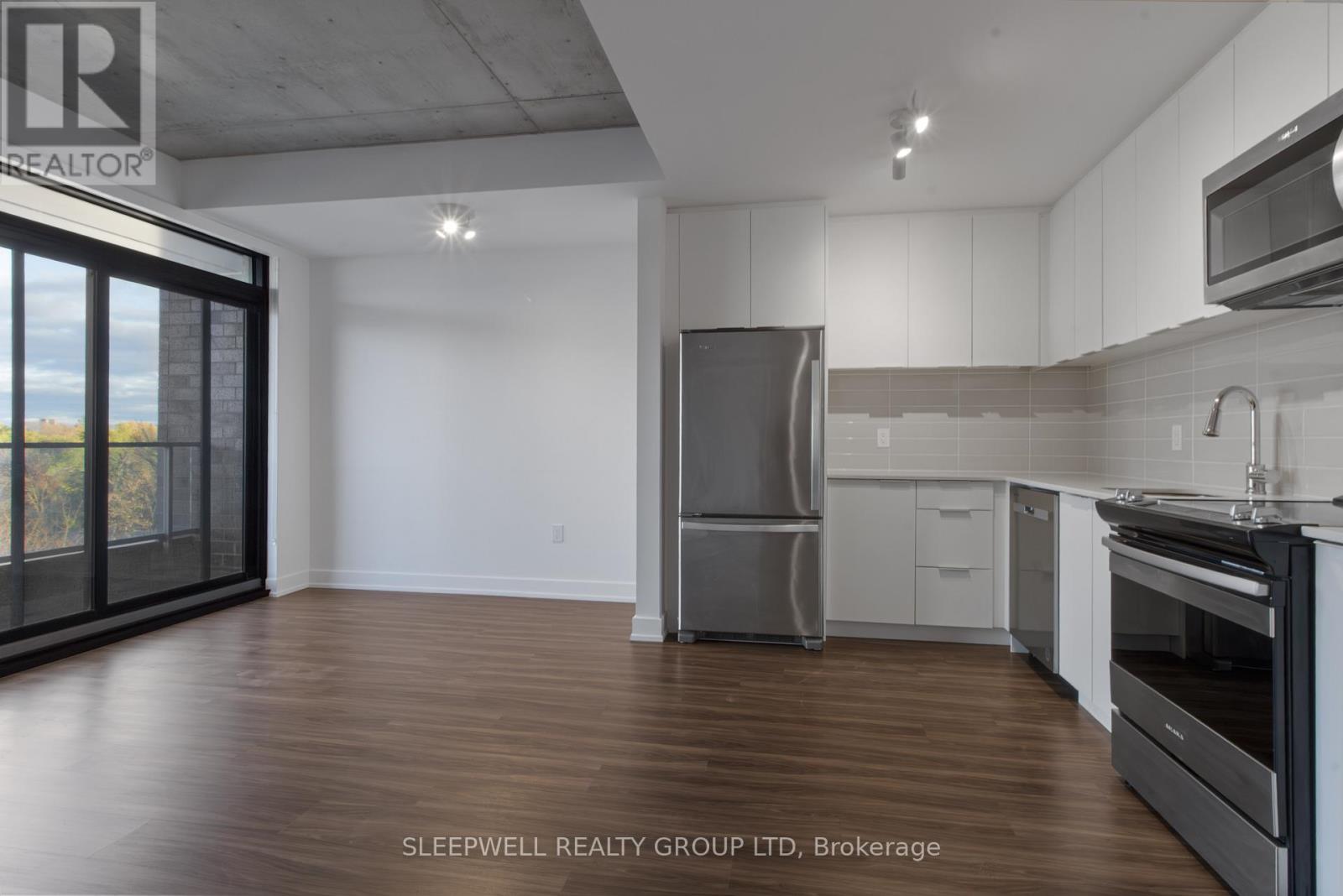 1905 - 1360 Carling Avenue, Ottawa, Ontario  K1Z 0E4 - Photo 2 - X12938852