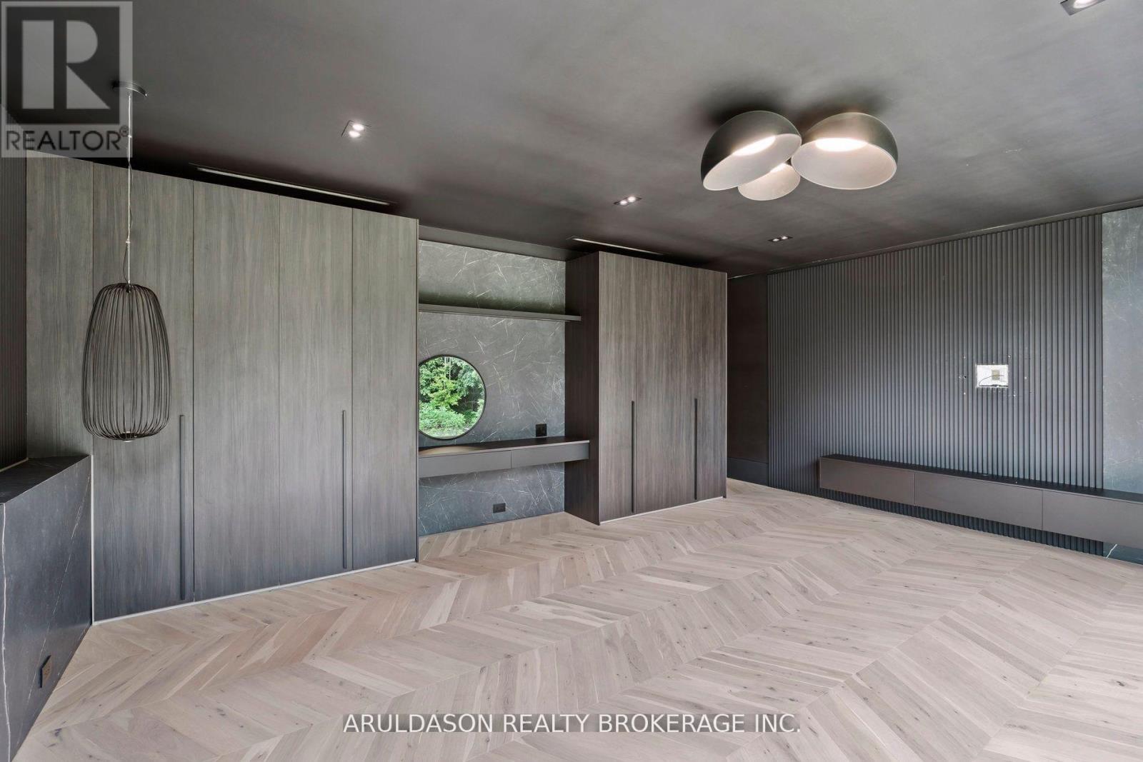 1135 Balfour Street, Pelham, Ontario  L0S 1C0 - Photo 14 - X12937234