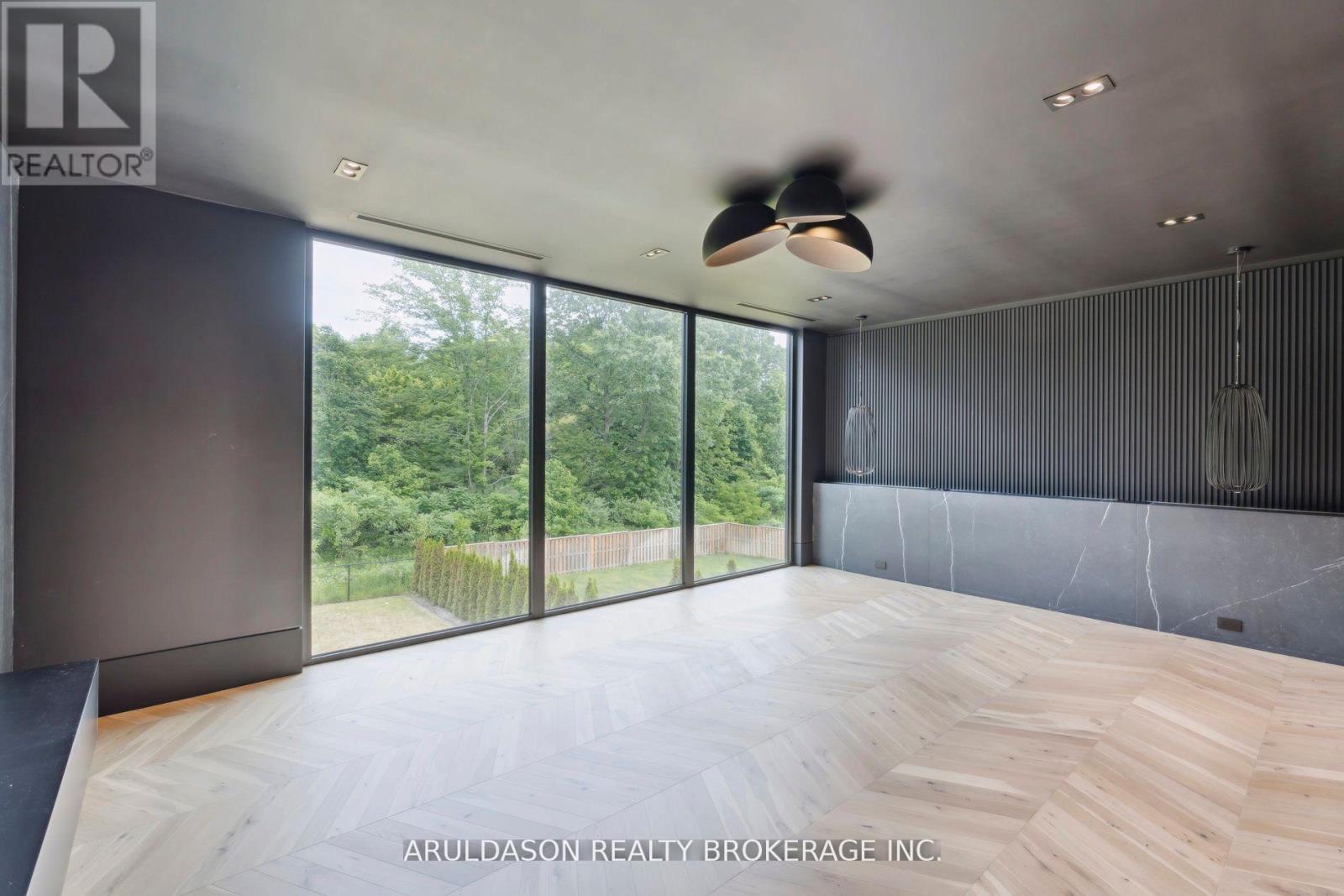 1135 Balfour Street, Pelham, Ontario  L0S 1C0 - Photo 16 - X12937234