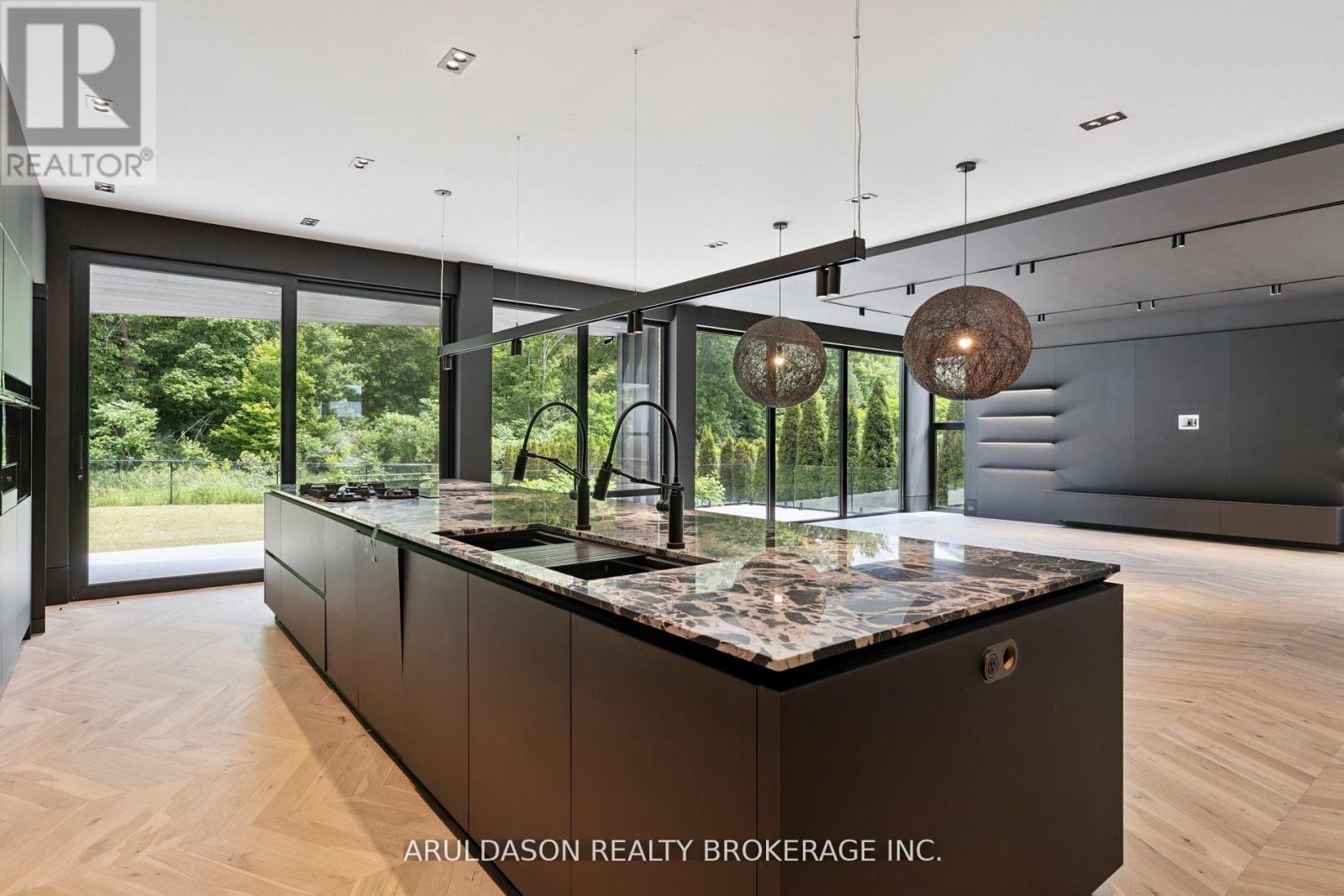 1135 Balfour Street, Pelham, Ontario  L0S 1C0 - Photo 28 - X12937234