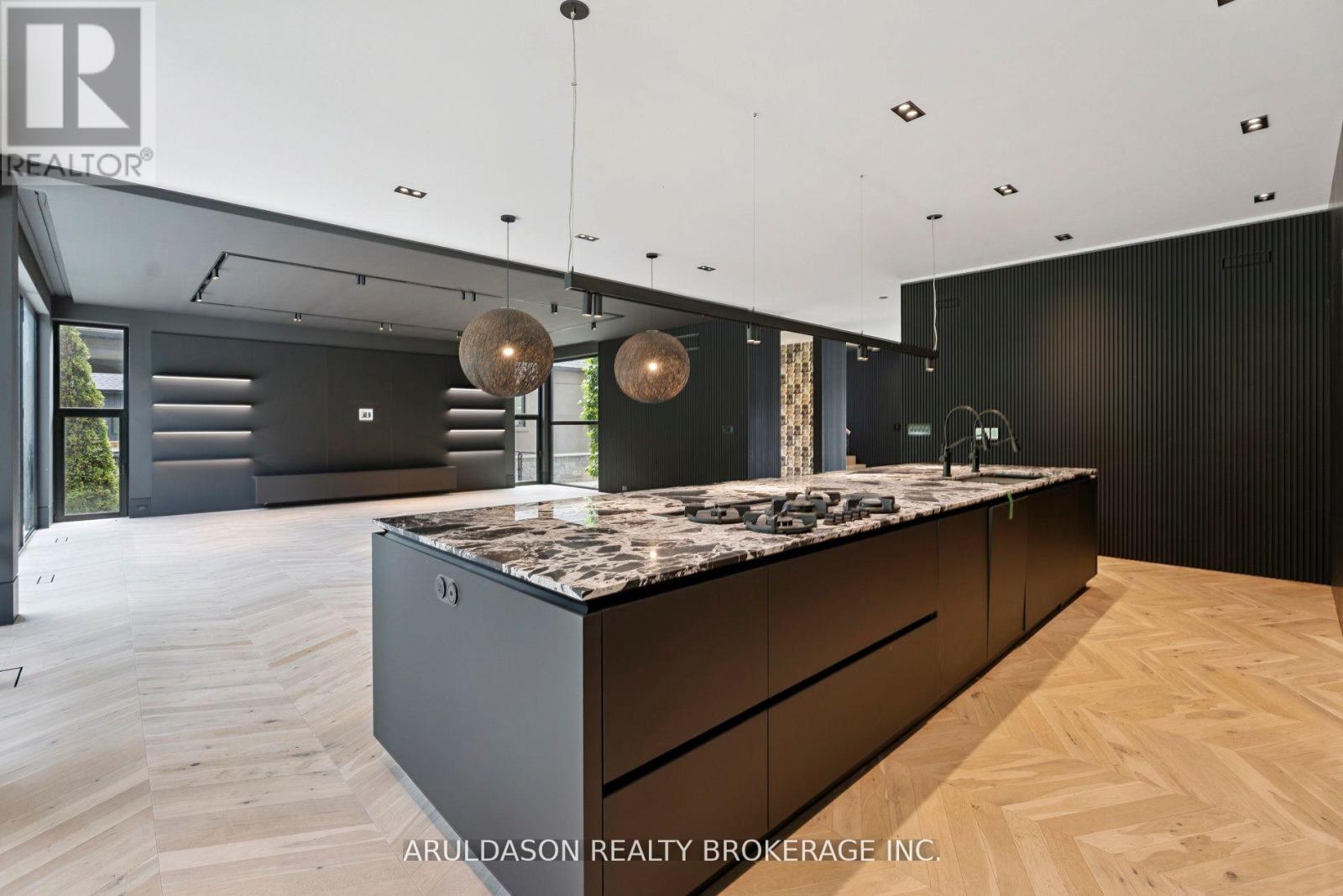 1135 Balfour Street, Pelham, Ontario  L0S 1C0 - Photo 19 - X12937234