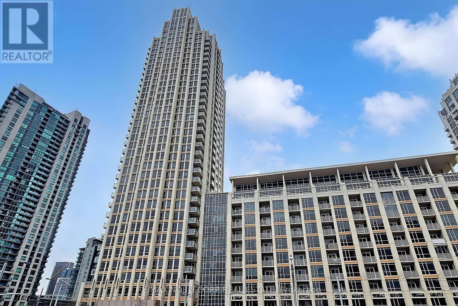 722 - 628 FLEET STREET, Toronto, Ontario