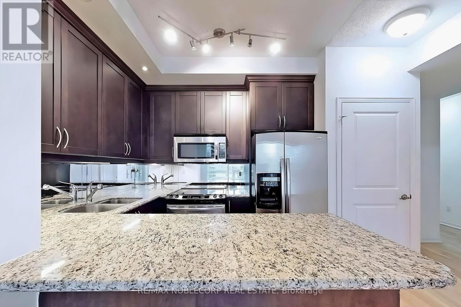 722 - 628 Fleet Street, Toronto, Ontario  M5V 1A8 - Photo 4 - C12938794