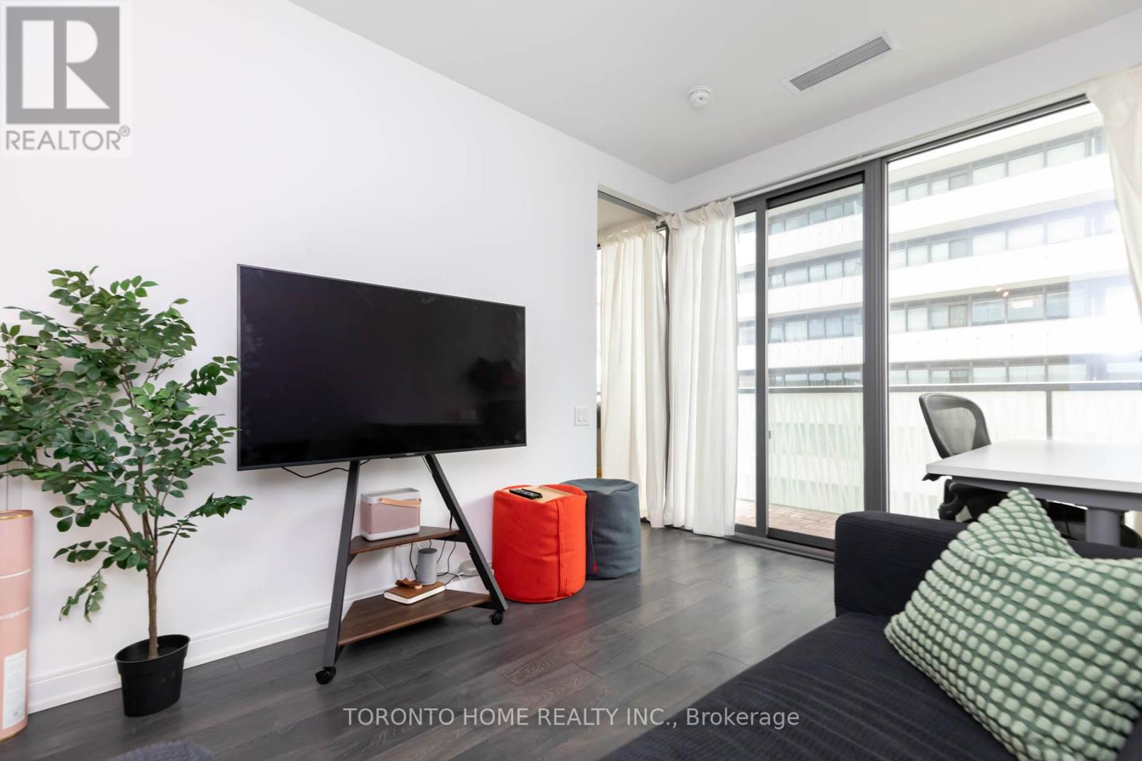 1108 - 50 Charles Street E, Toronto, Ontario  M4Y 0C3 - Photo 6 - C12938816