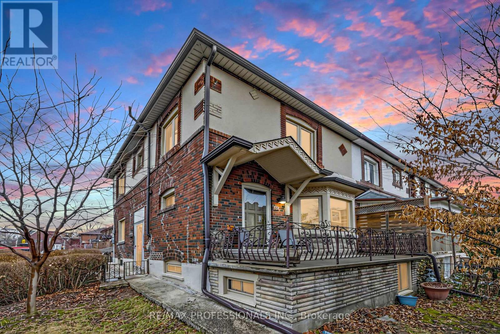358 ROXTON ROAD, Toronto, Ontario