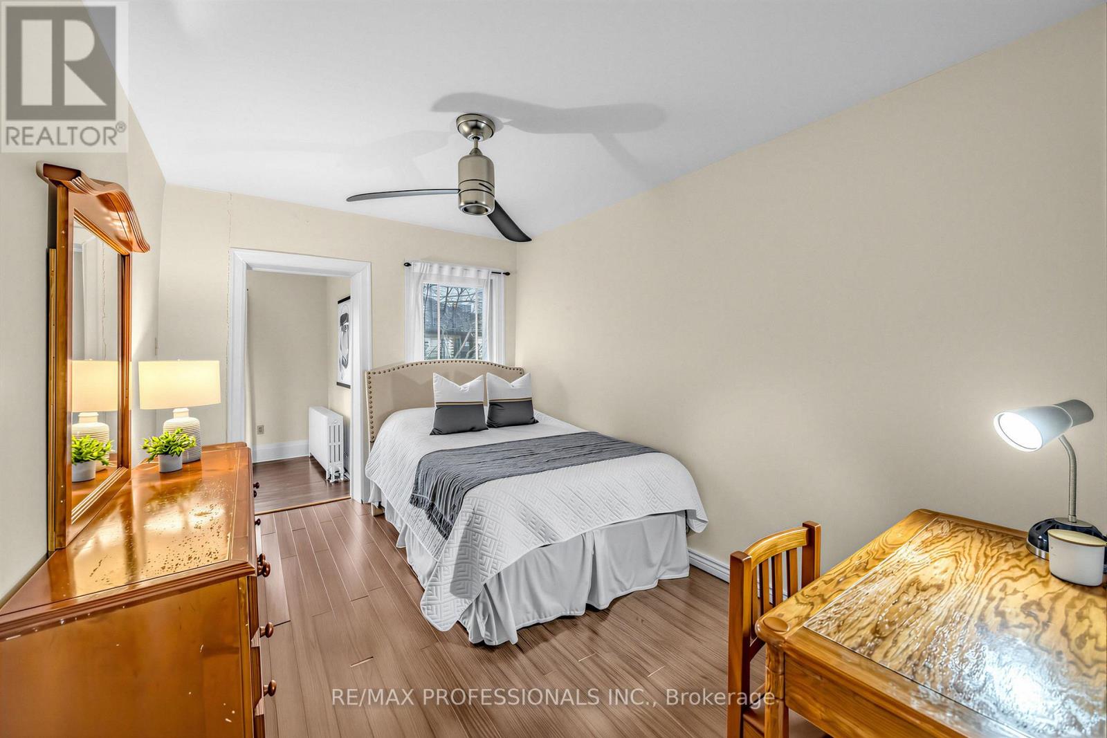 358 Roxton Road, Toronto, Ontario  M6G 3R2 - Photo 12 - C12938860