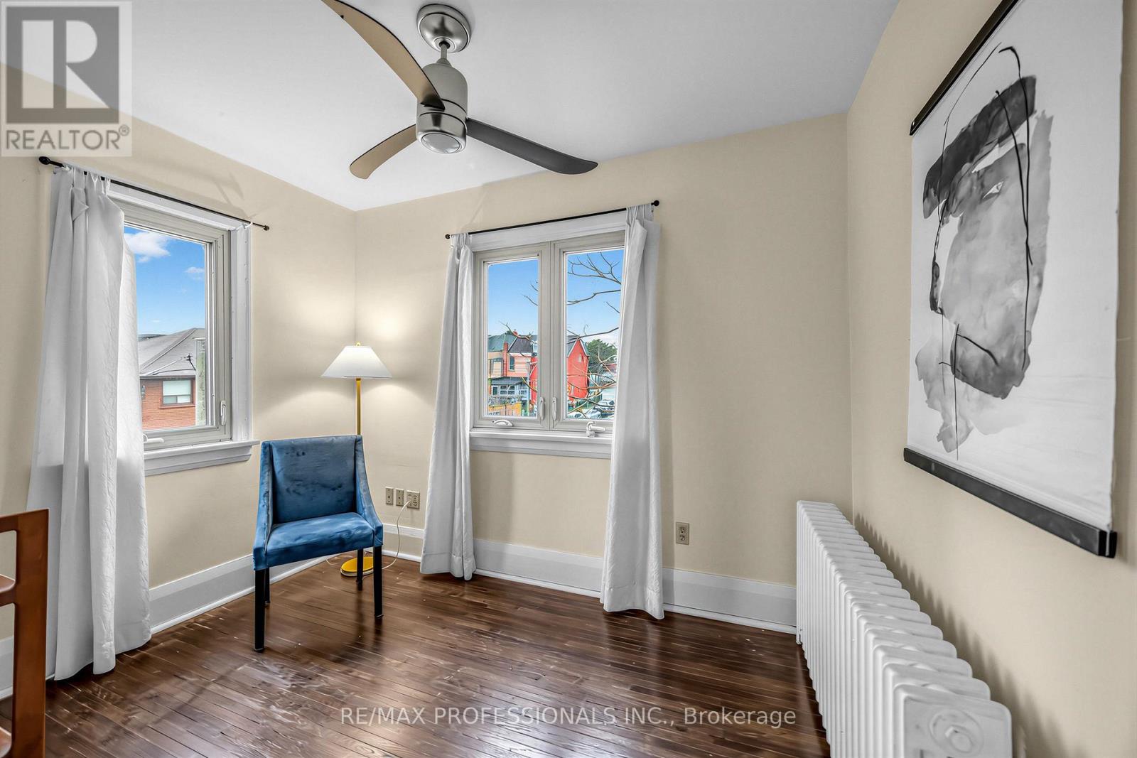 358 Roxton Road, Toronto, Ontario  M6G 3R2 - Photo 14 - C12938860