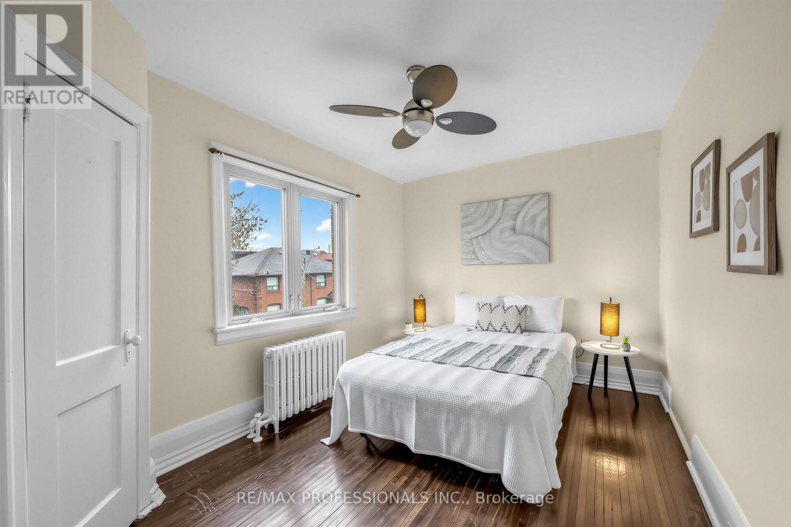 358 Roxton Road, Toronto, Ontario  M6G 3R2 - Photo 15 - C12938860