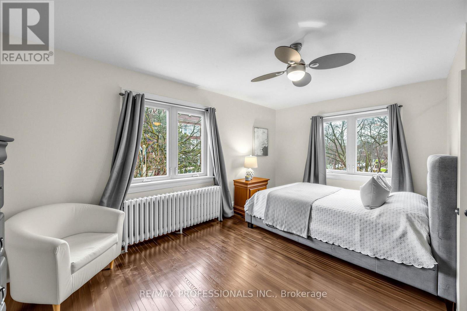 358 Roxton Road, Toronto, Ontario  M6G 3R2 - Photo 18 - C12938860