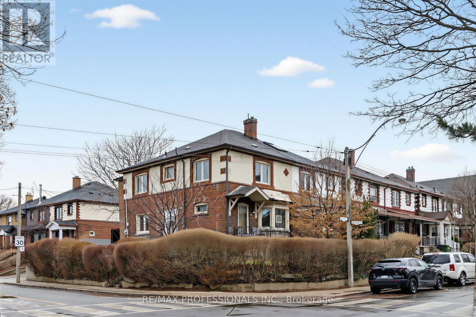 358 Roxton Road, Toronto, Ontario  M6G 3R2 - Photo 28 - C12938860