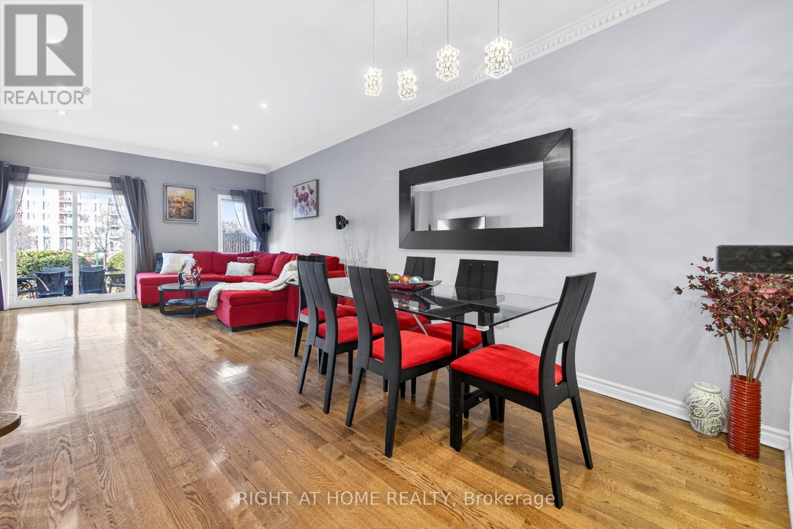 254 David Dunlap Circle, Toronto, Ontario  M3C 4C1 - Photo 10 - C12938900