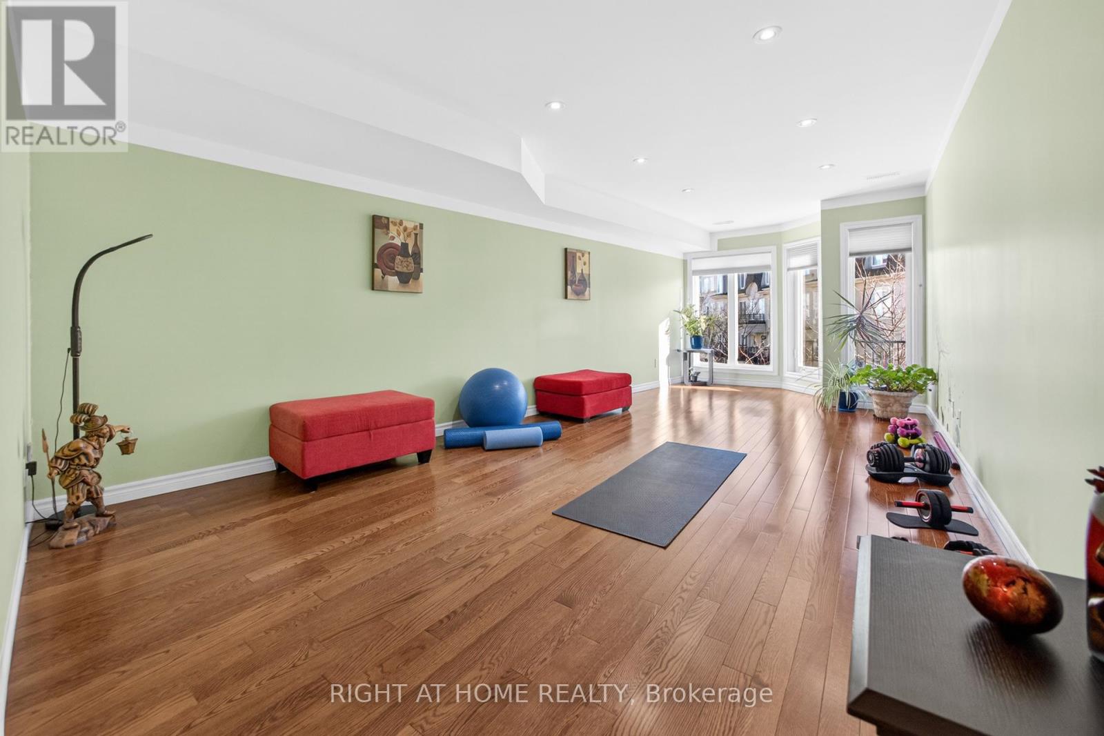 254 David Dunlap Circle, Toronto, Ontario  M3C 4C1 - Photo 12 - C12938900