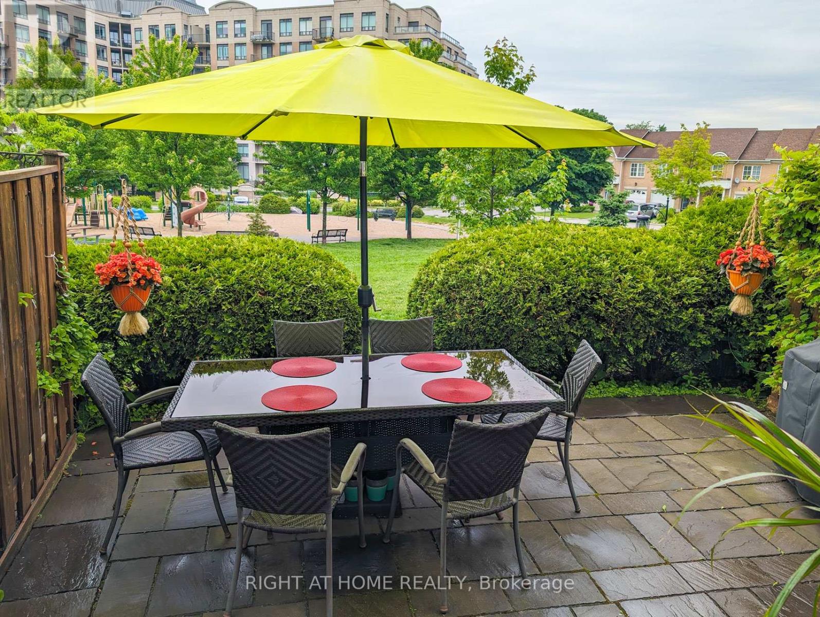 254 David Dunlap Circle, Toronto, Ontario  M3C 4C1 - Photo 5 - C12938900