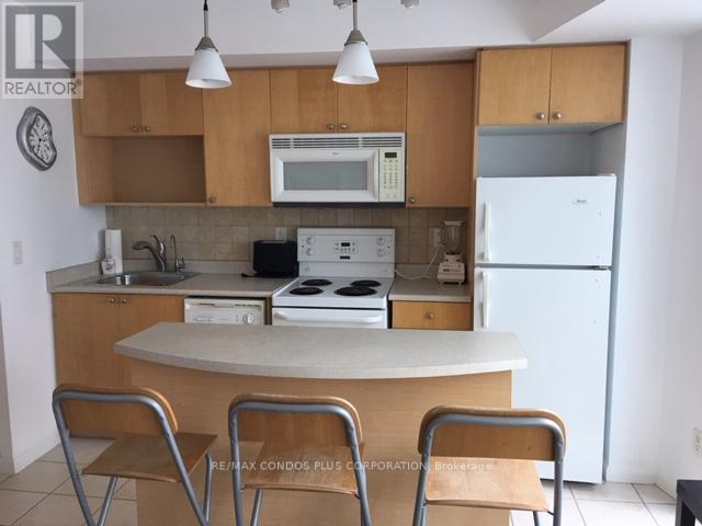 1012 - 18 Yonge Street, Toronto, Ontario  M5E 1Z8 - Photo 9 - C12938916