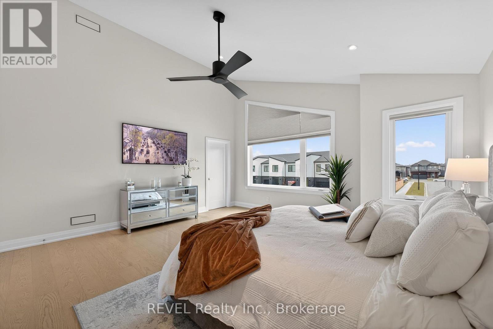 17 Arsenault Crescent, Pelham, Ontario  L0S 1E1 - Photo 21 - X12938802