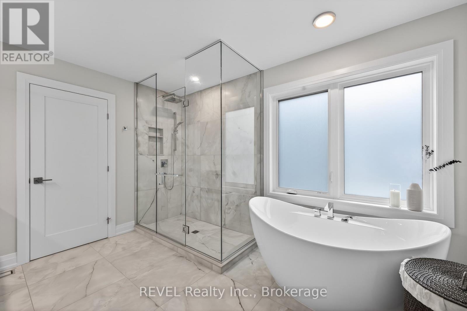 17 Arsenault Crescent, Pelham, Ontario  L0S 1E1 - Photo 24 - X12938802