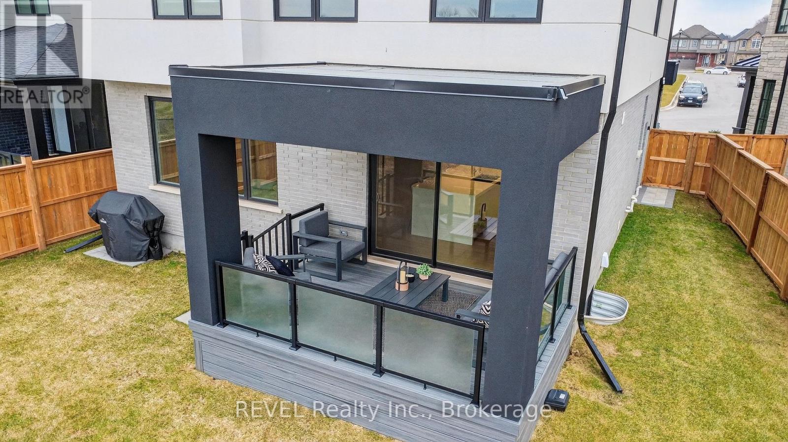 17 Arsenault Crescent, Pelham, Ontario  L0S 1E1 - Photo 39 - X12938802