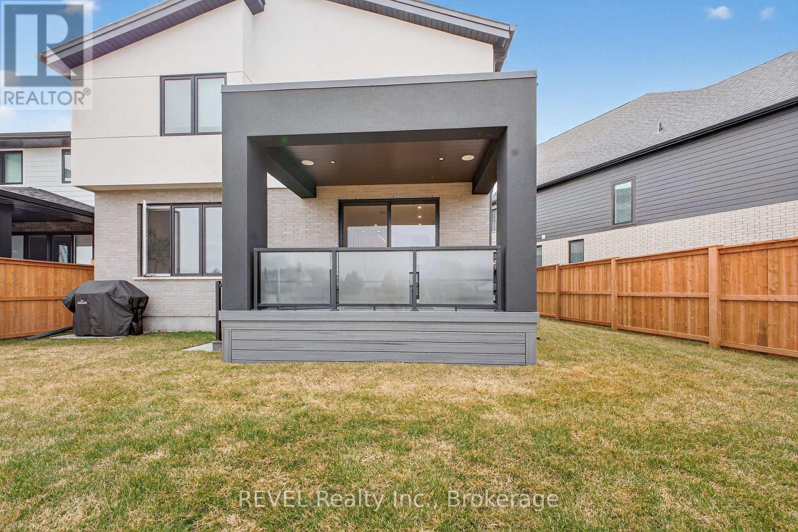 17 Arsenault Crescent, Pelham, Ontario  L0S 1E1 - Photo 40 - X12938802