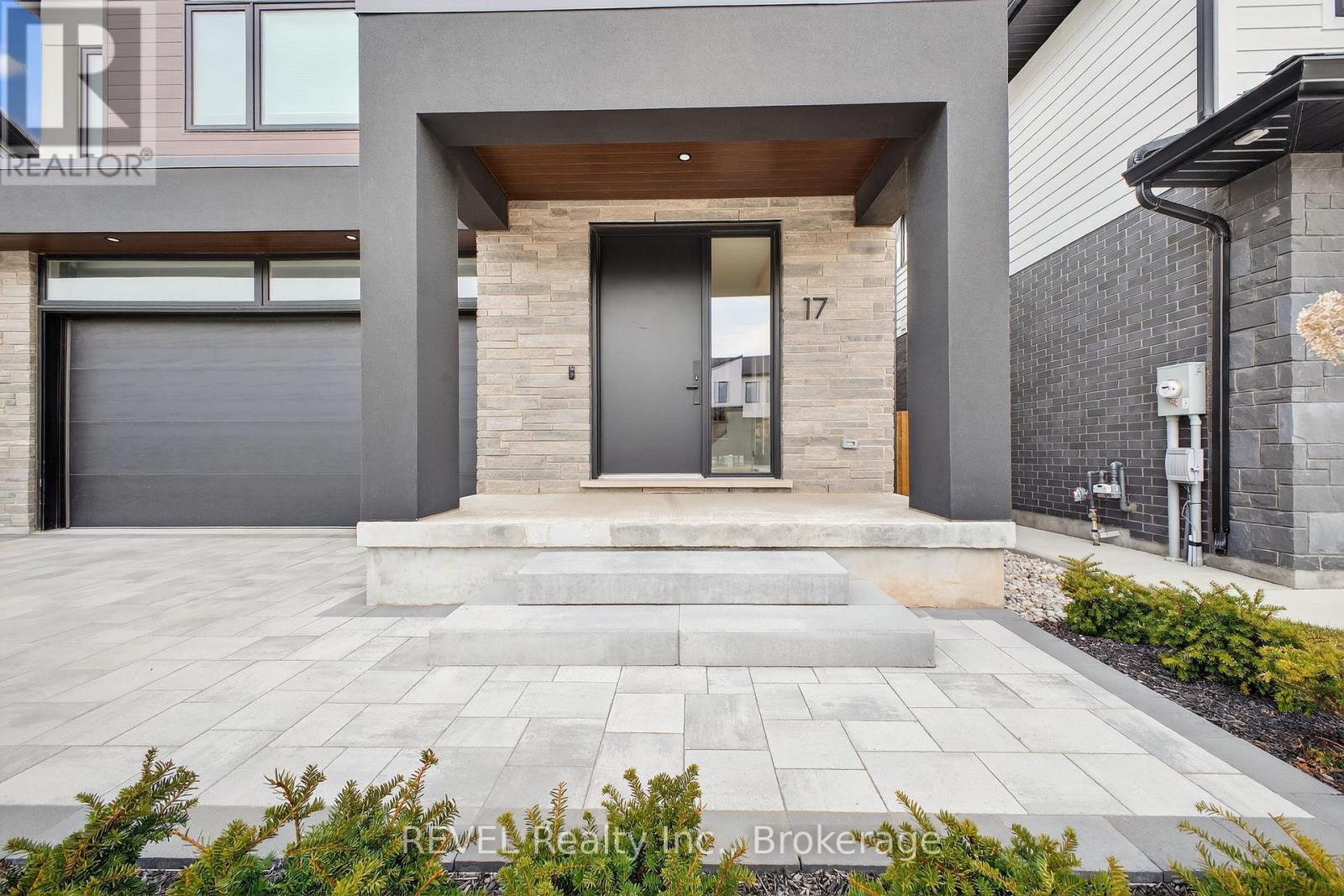 17 Arsenault Crescent, Pelham, Ontario  L0S 1E1 - Photo 6 - X12938802