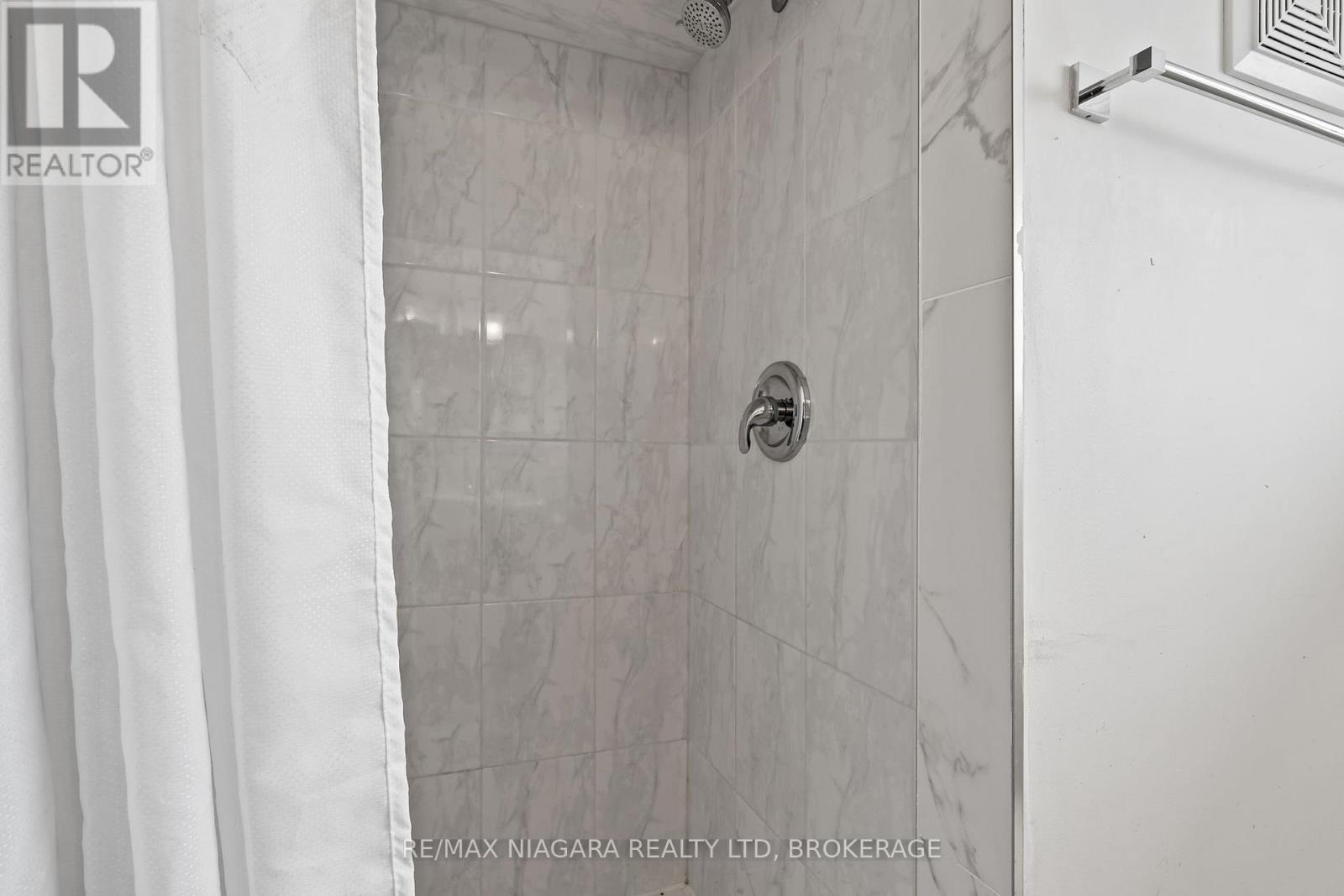 2952 North Shore (Regional Rd 3) Drive E, Haldimand, Ontario  N0A 1K0 - Photo 36 - X12938926