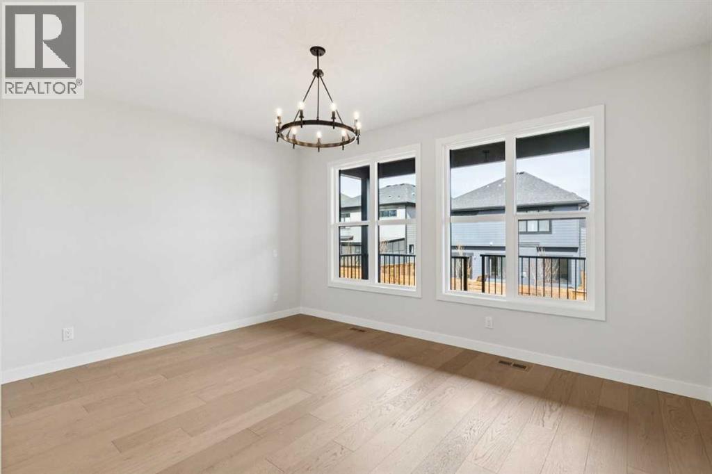 640 Shawnee Terrace SW, Calgary, Alberta  T2Y 0X5 - Photo 14 - A2296272